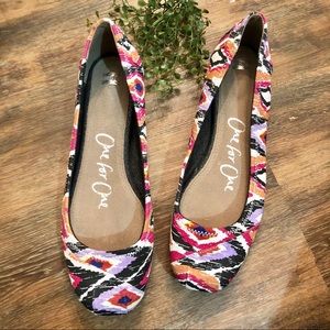 TOMS Slip on Ballet Flats. Brand New! Size 9.5